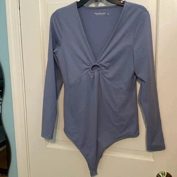 Abercrombie & Fitch soft collection - long sleeve periwinkle body suit - large - Picture 1 of 6